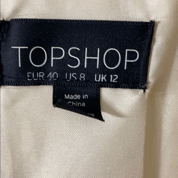 TOPSHOP Faux fur vest size US 8 like new! - Picture 2 of 2